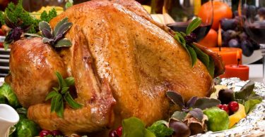 Как правильно приготовить индейку целиком в духовке (фаршированную)?