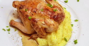 Как приготовить цыплят корнишонов в духовке?